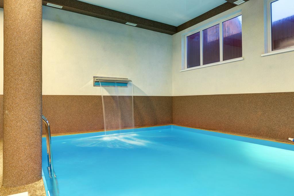 Milli & Jon Hotel Bukovel Ngoại thất bức ảnh