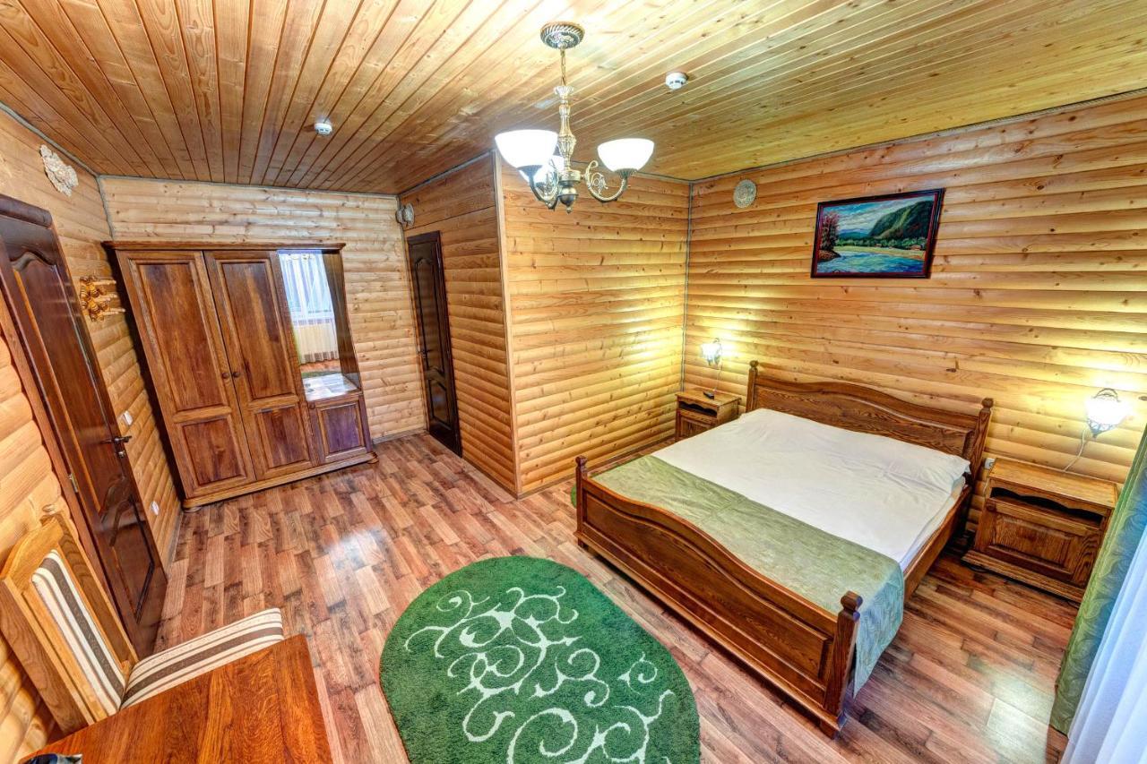 Milli & Jon Hotel Bukovel Ngoại thất bức ảnh