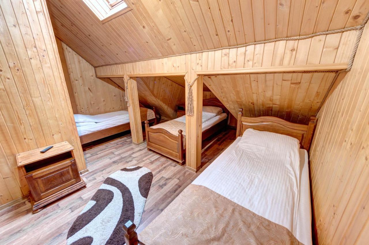 Milli & Jon Hotel Bukovel Ngoại thất bức ảnh